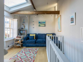 The Coach House - Unique split level property